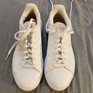 adidas white sneaker with pink detailing